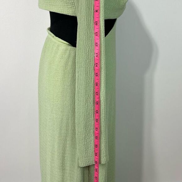 Fourteenth Place Sol Side Cut Out Long Sleeve Midi- Maxi Dress Size M Green NWOT - Picture 13 of 16